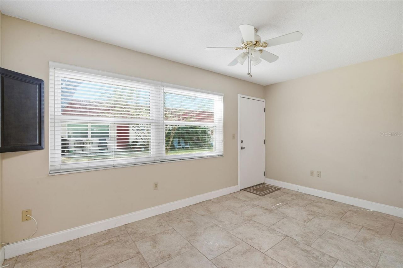 5865 37th Avenue N, Unit 19, Saint Petersburg, FL 33710 Photo