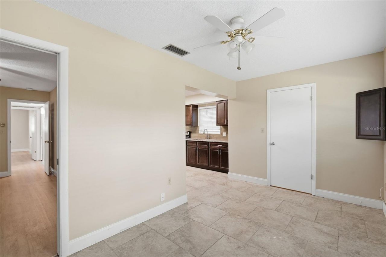 5865 37th Avenue N, Unit 19, Saint Petersburg, FL 33710 Photo