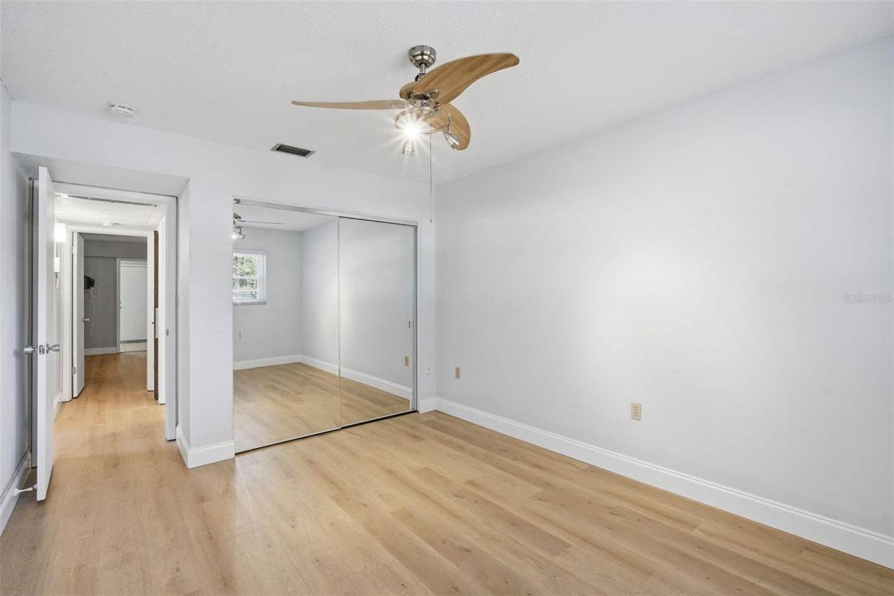 5865 37th Avenue N, Unit 19, Saint Petersburg, FL 33710 Photo