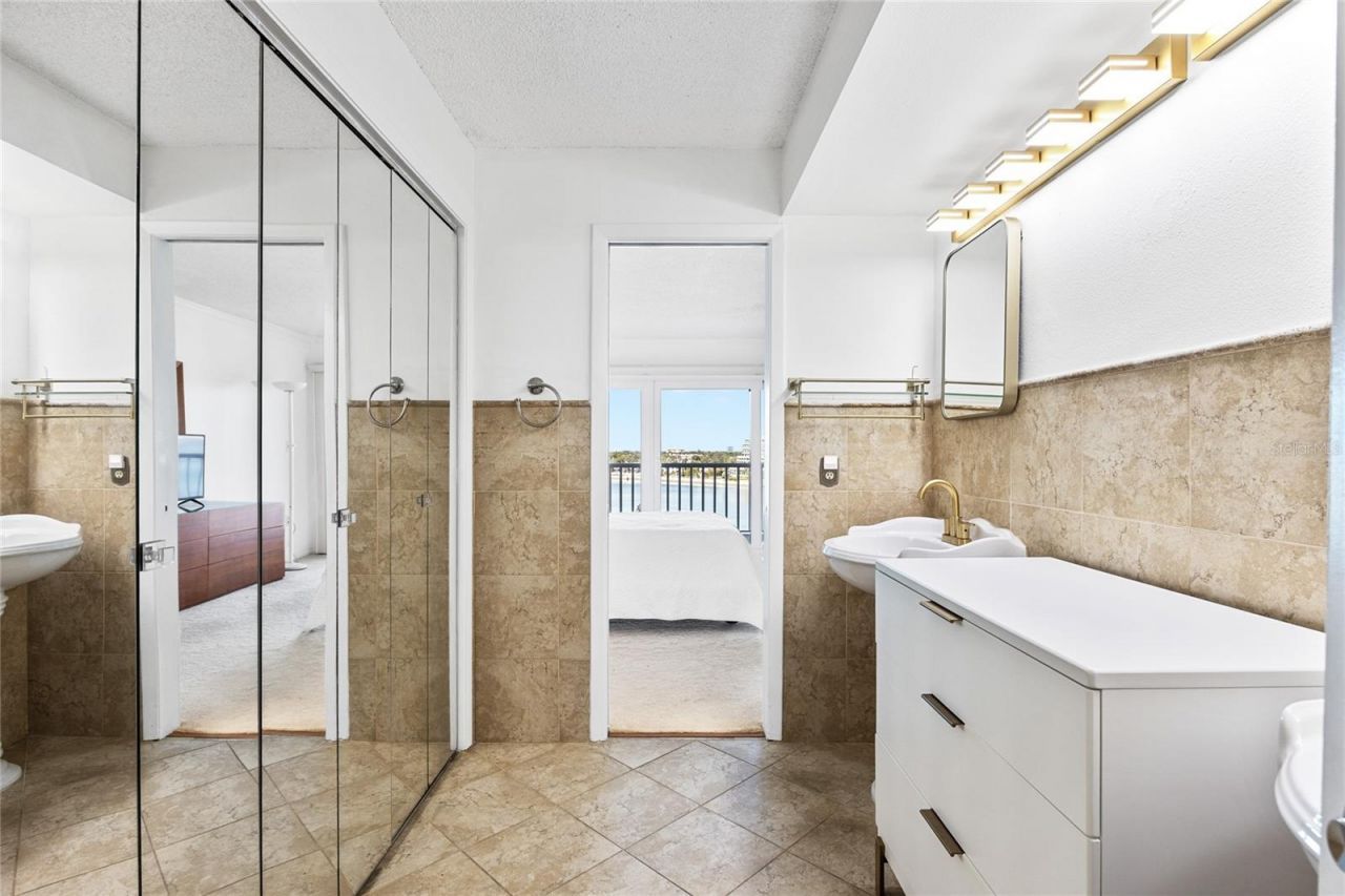 2 Adalia Avenue, Unit 807, Tampa, FL 33606 Photo