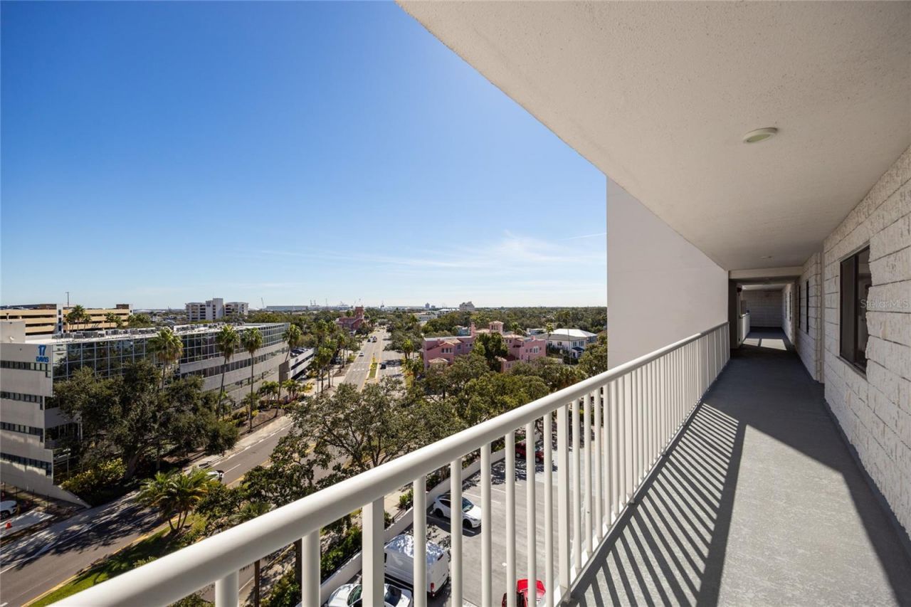 2 Adalia Avenue, Unit 807, Tampa, FL 33606 Photo