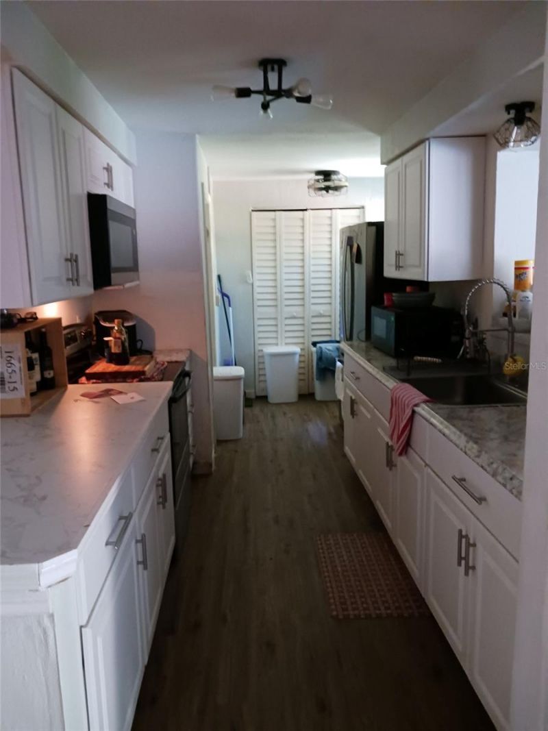 3001 Eden Mills Dr, Sarasota, FL 34237 Photo