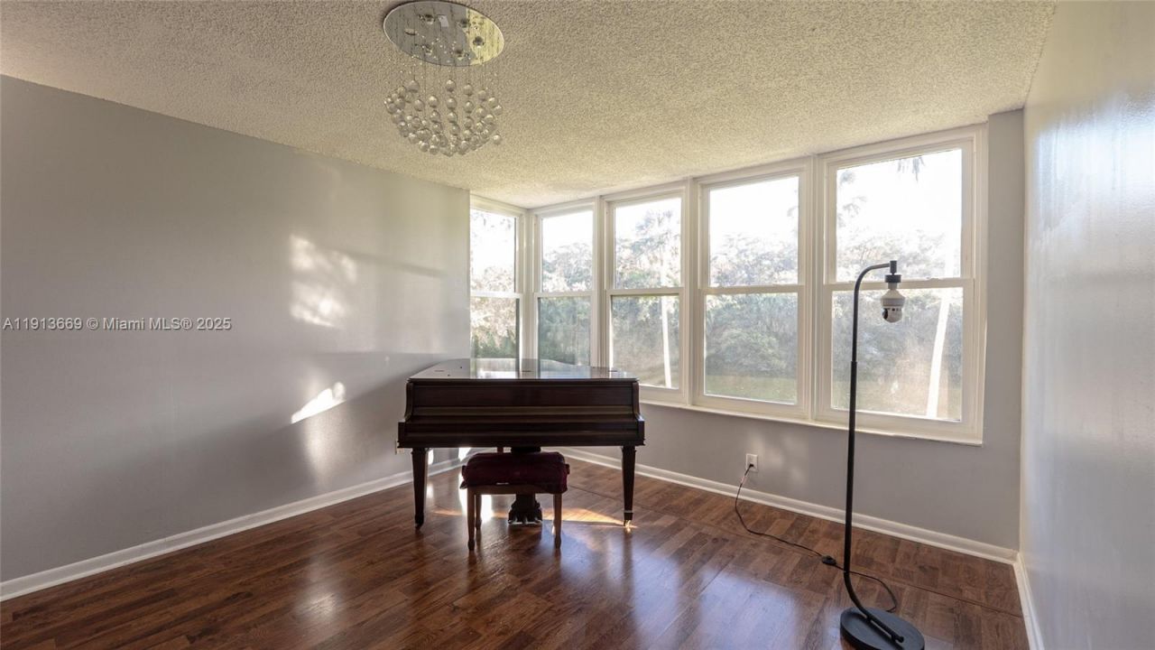 4133 S Carambola Cir S, Unit G203, Coconut Creek, FL 33066 Photo