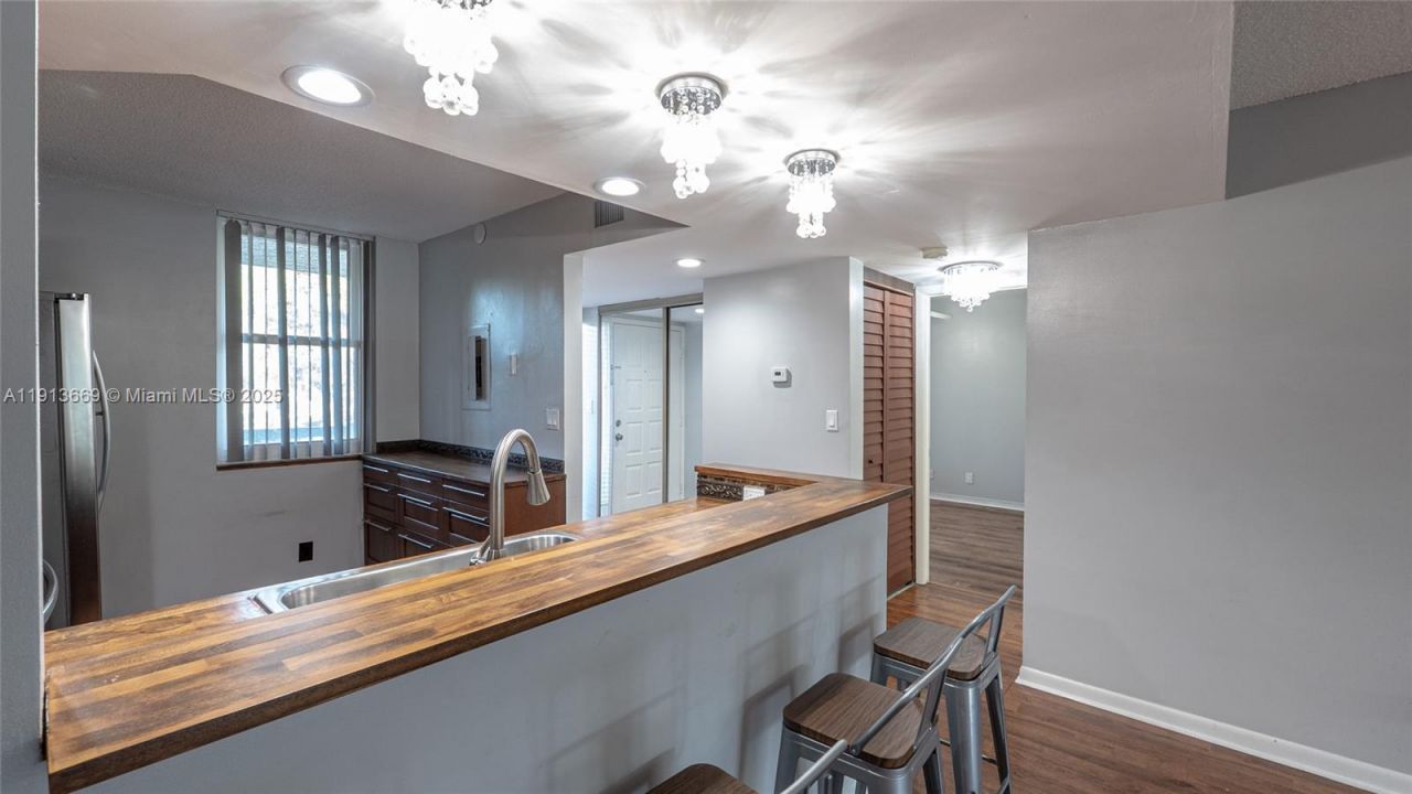 4133 S Carambola Cir S, Unit G203, Coconut Creek, FL 33066 Photo