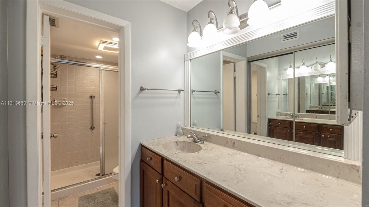 4133 S Carambola Cir S, Unit G203, Coconut Creek, FL 33066 Photo