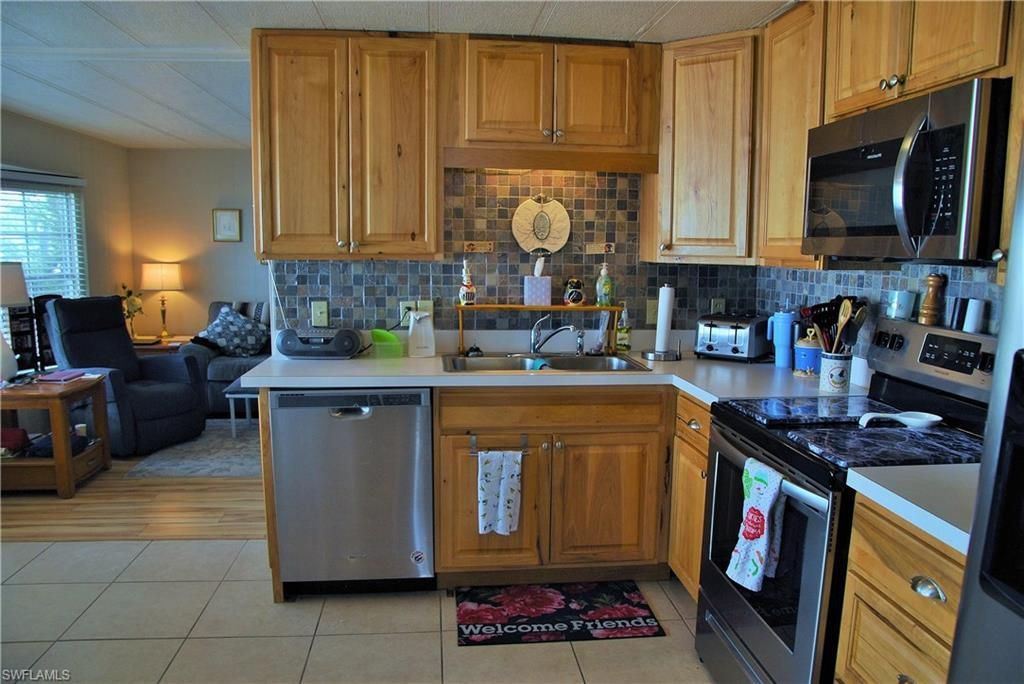 80 Snead Dr , North Fort Myers, FL 33903 Photo