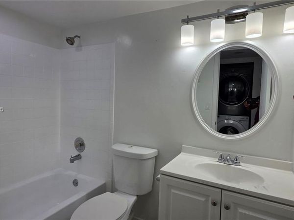 9000 NW 28th Dr, Unit 1-102, Coral Springs, FL 33065