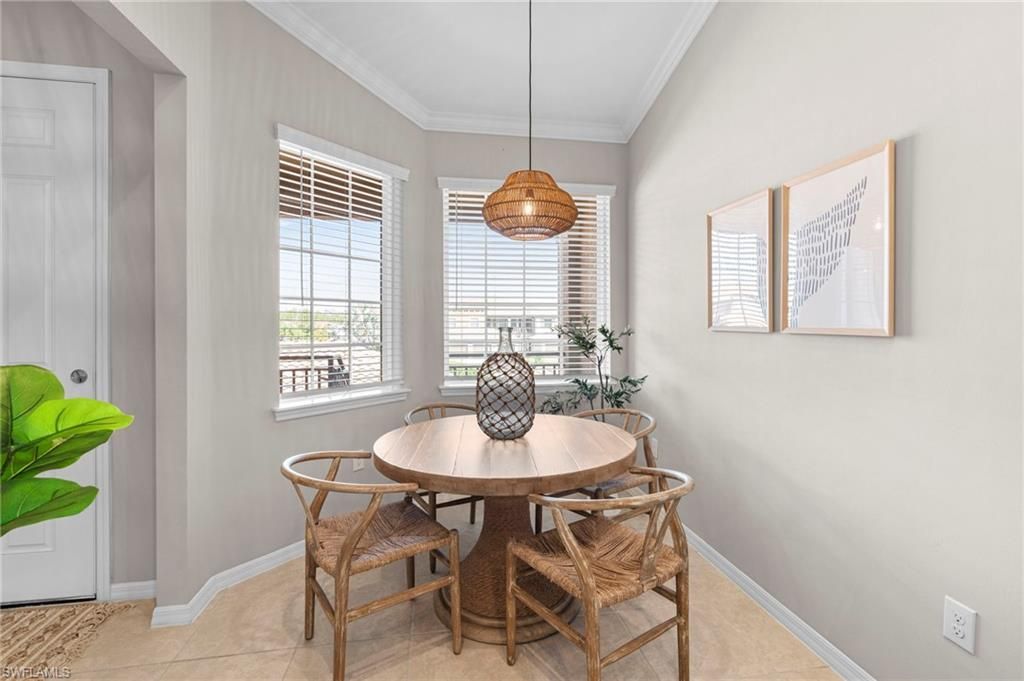 9402 Pocida Ct, Unit 202, Naples, FL 34119 Photo