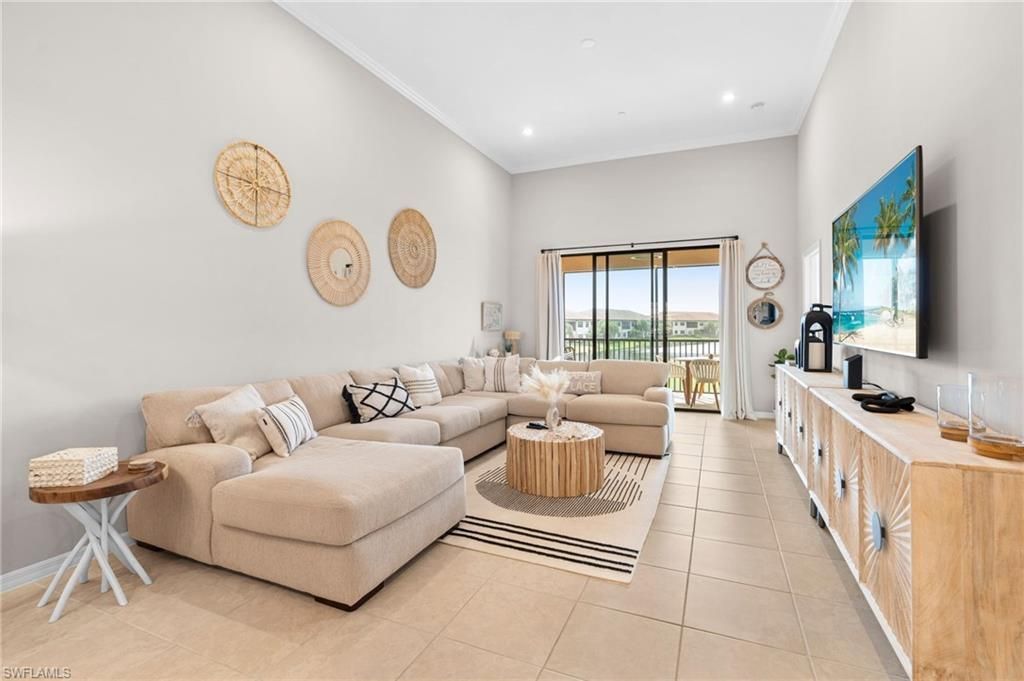 9402 Pocida Ct, Unit 202, Naples, FL 34119 Photo