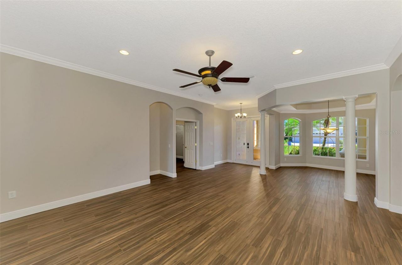 6610 Coopers Hawk Court, Lakewood Ranch, FL 34202 Photo