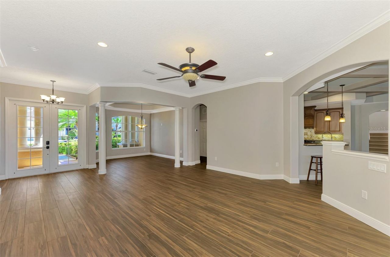 6610 Coopers Hawk Court, Lakewood Ranch, FL 34202 Photo
