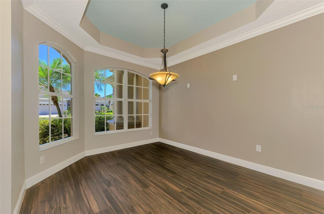 6610 Coopers Hawk Court, Lakewood Ranch, FL 34202 Photo