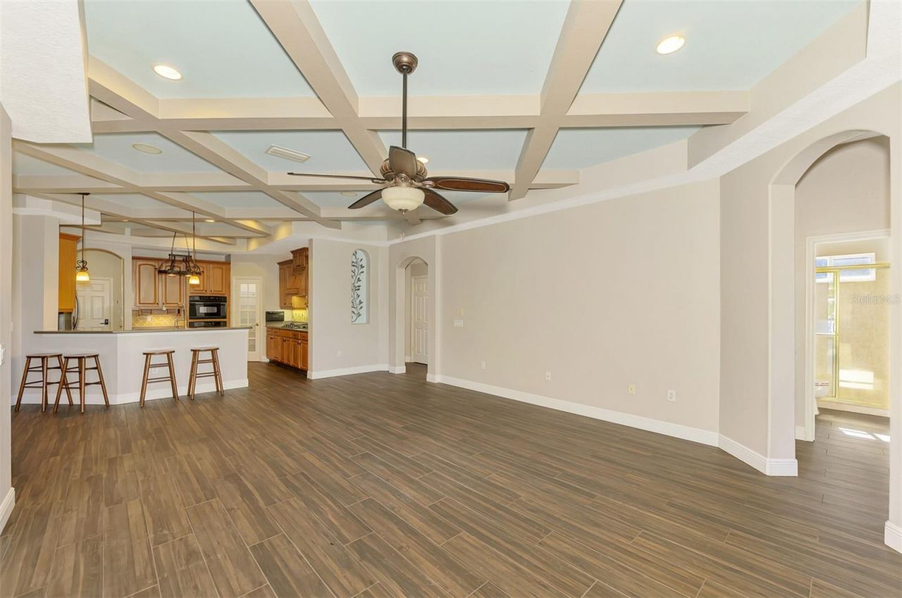 6610 Coopers Hawk Court, Lakewood Ranch, FL 34202 Photo