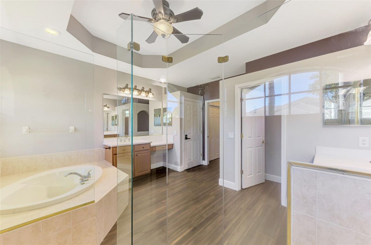 6610 Coopers Hawk Court, Lakewood Ranch, FL 34202 Photo