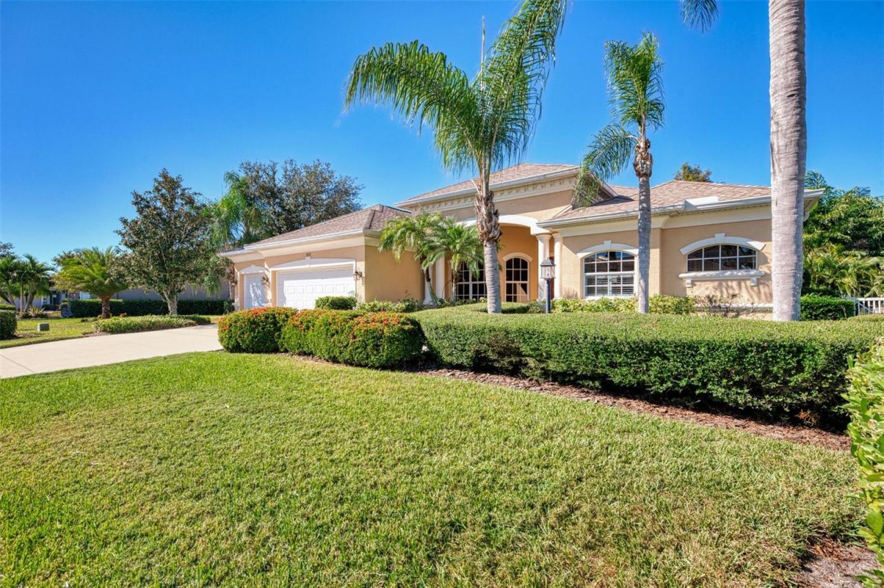 6610 Coopers Hawk Court, Lakewood Ranch, FL 34202 Photo