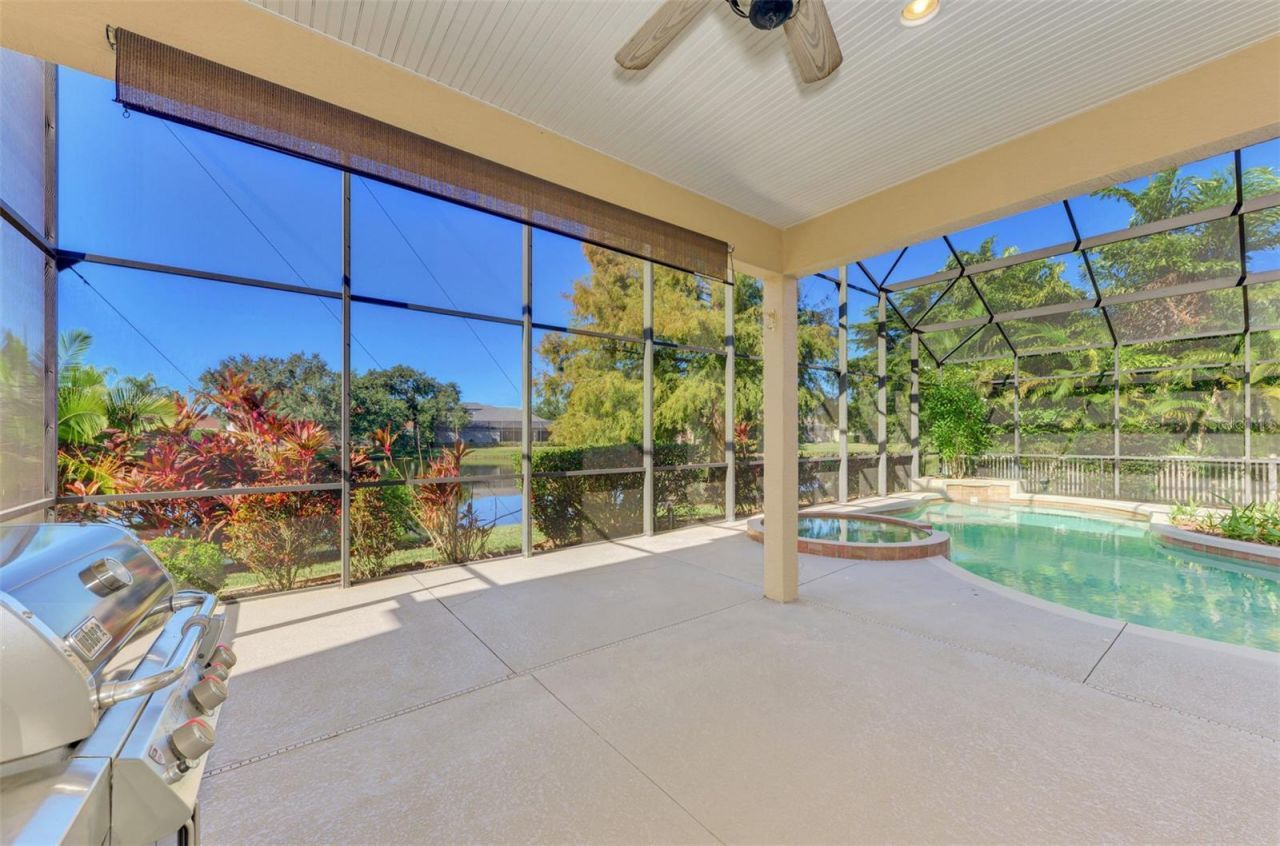 6610 Coopers Hawk Court, Lakewood Ranch, FL 34202 Photo