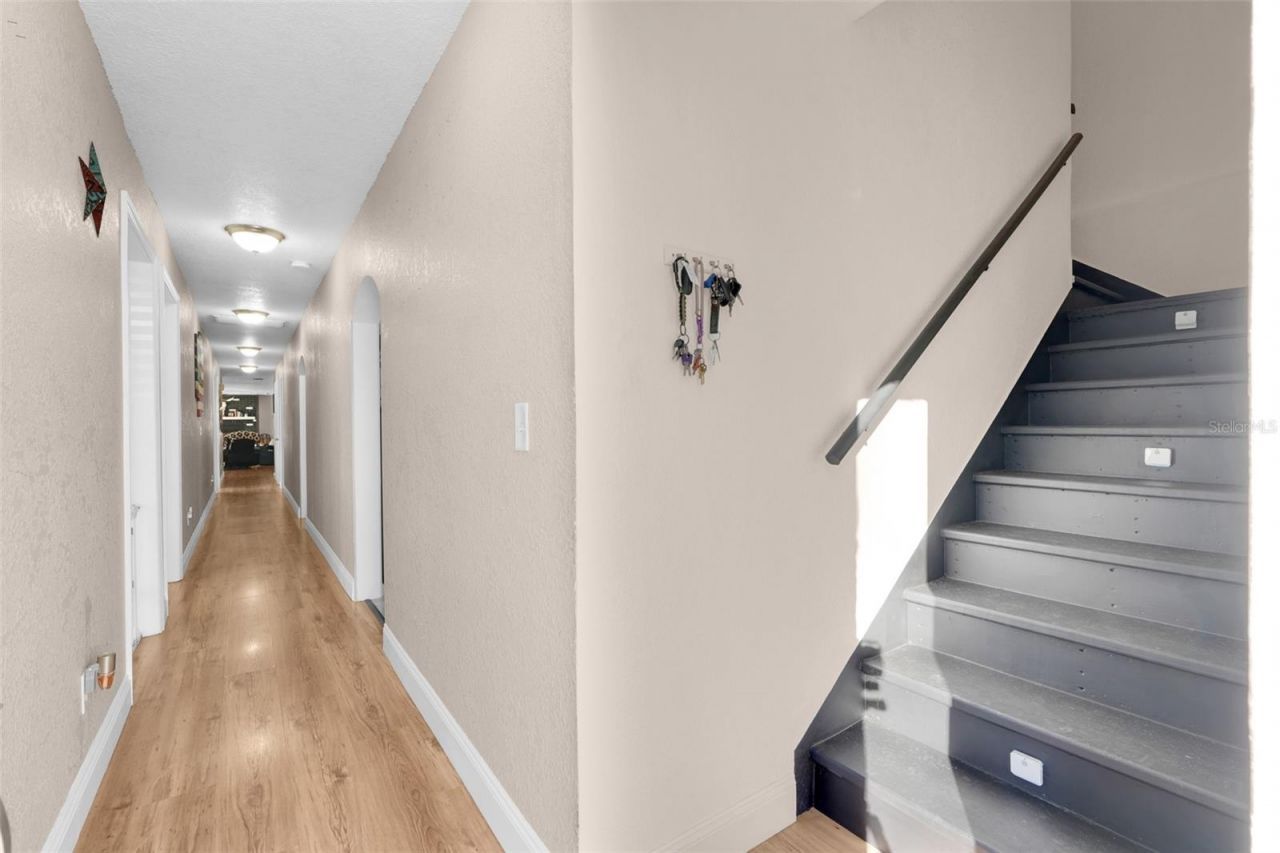 109 Fruitwood Avenue, Eustis, FL 32726 Photo