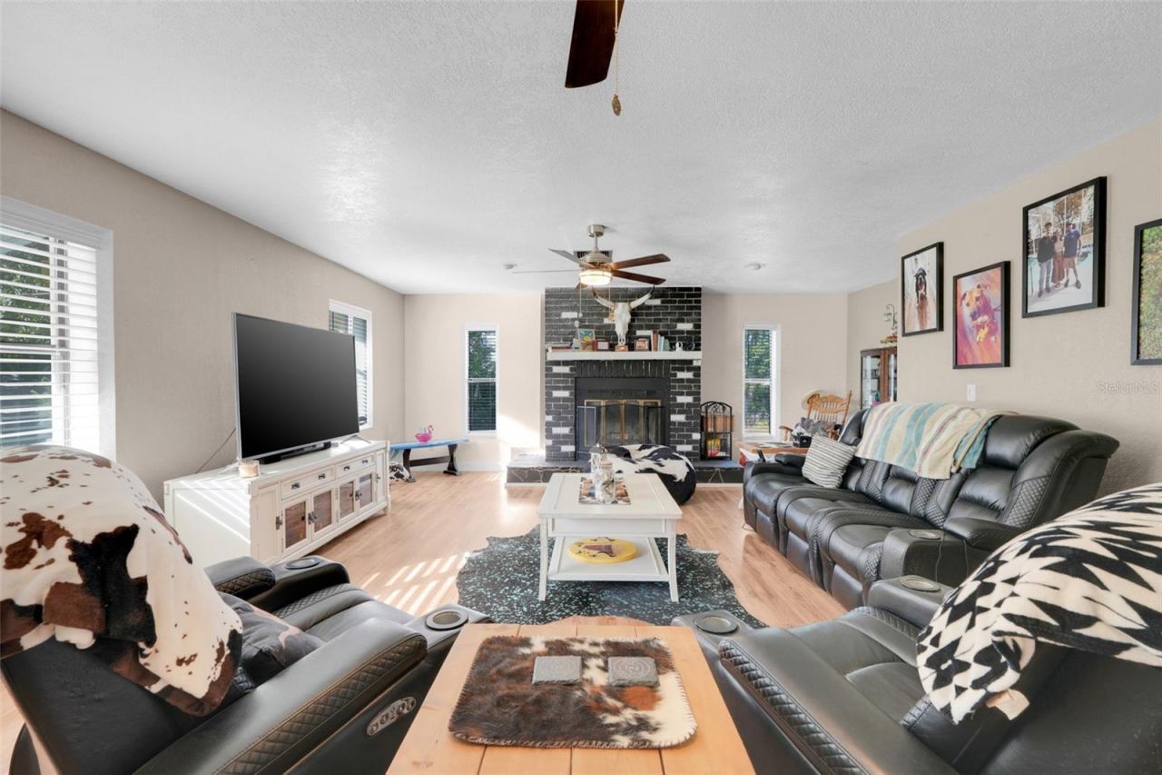 109 Fruitwood Avenue, Eustis, FL 32726 Photo