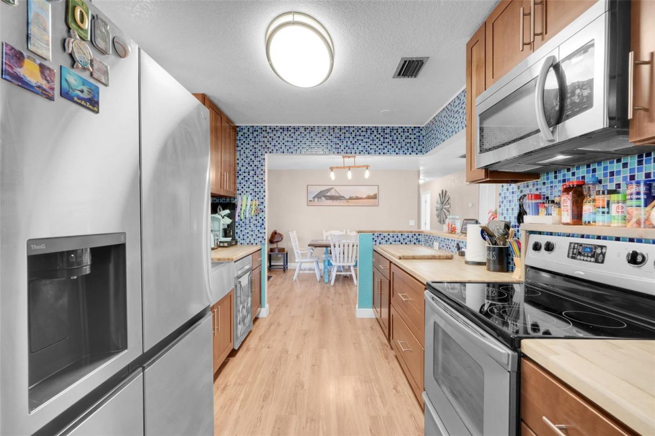 109 Fruitwood Avenue, Eustis, FL 32726 Photo