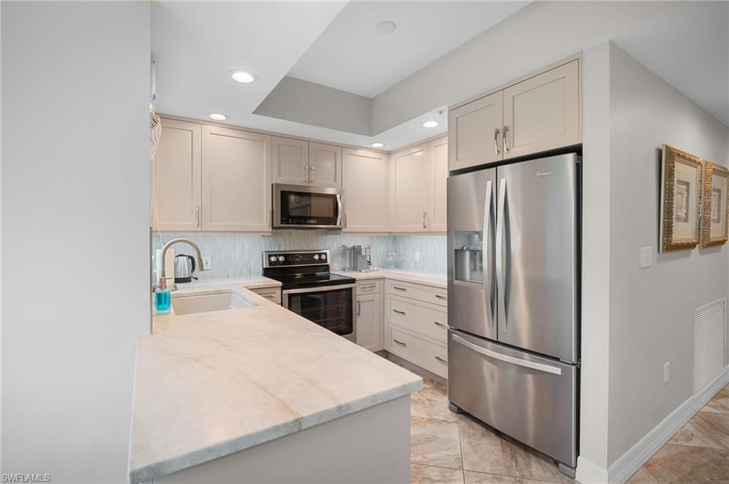 300 Dunes Blvd, Unit 107, Naples, FL 34110 Photo