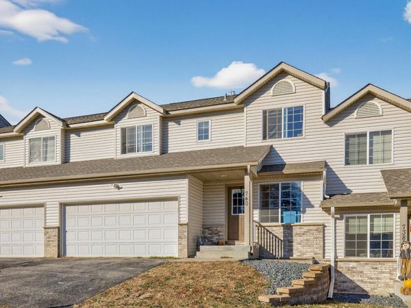740 Baylee Place SW, Pine Island, MN 55963