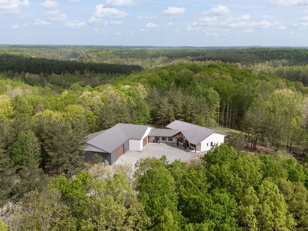 202 Ravenridge Rd, Summertown, TN 38483