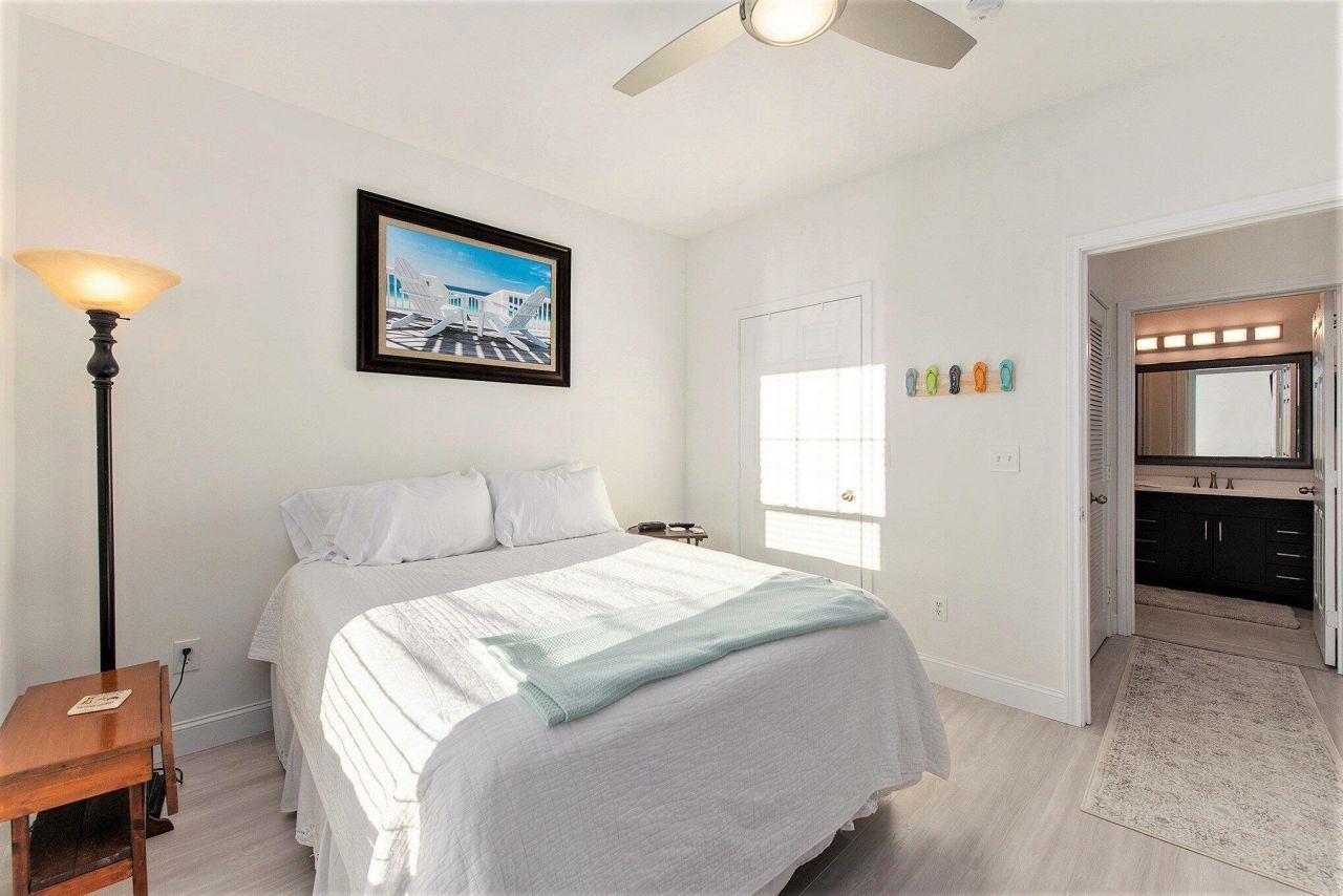 130 River Landing Drive Photo 12