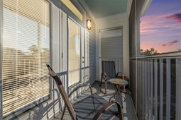 130 River Landing Drive photo 4