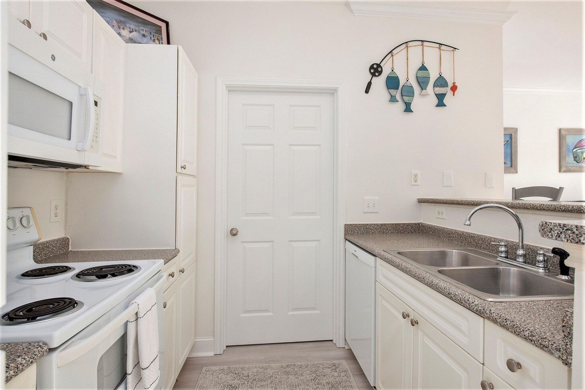 130 River Landing Drive Photo 7