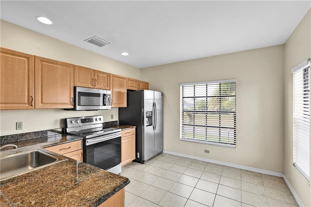 4921 SW 16th Pl, Unit 201, Cape Coral, FL 33914 Photo