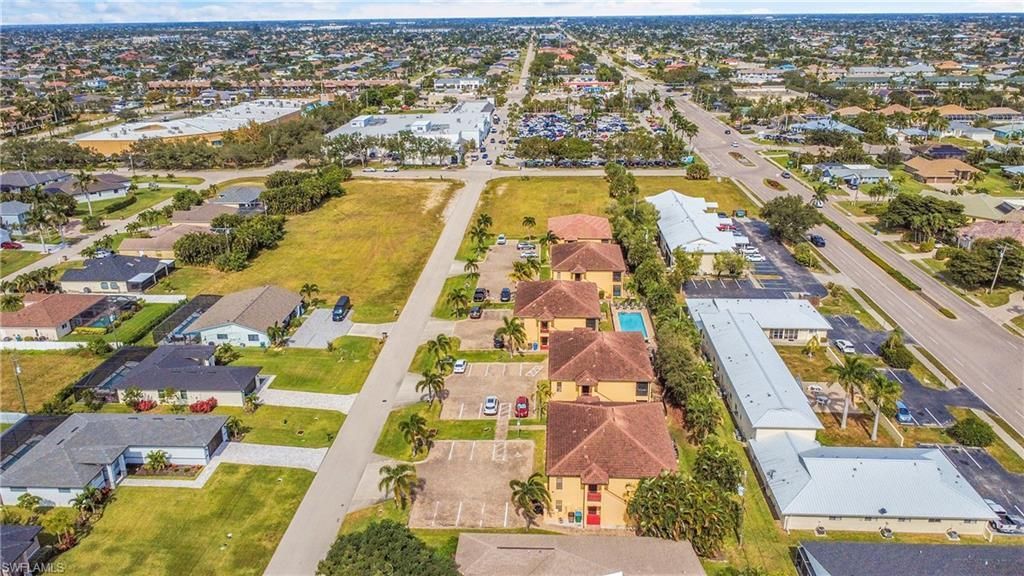 4921 SW 16th Pl, Unit 201, Cape Coral, FL 33914 Photo