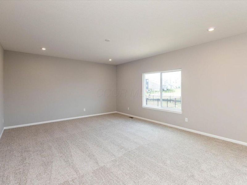 1096 Greenfield Drive, Marysville, OH 43040 Photo 13