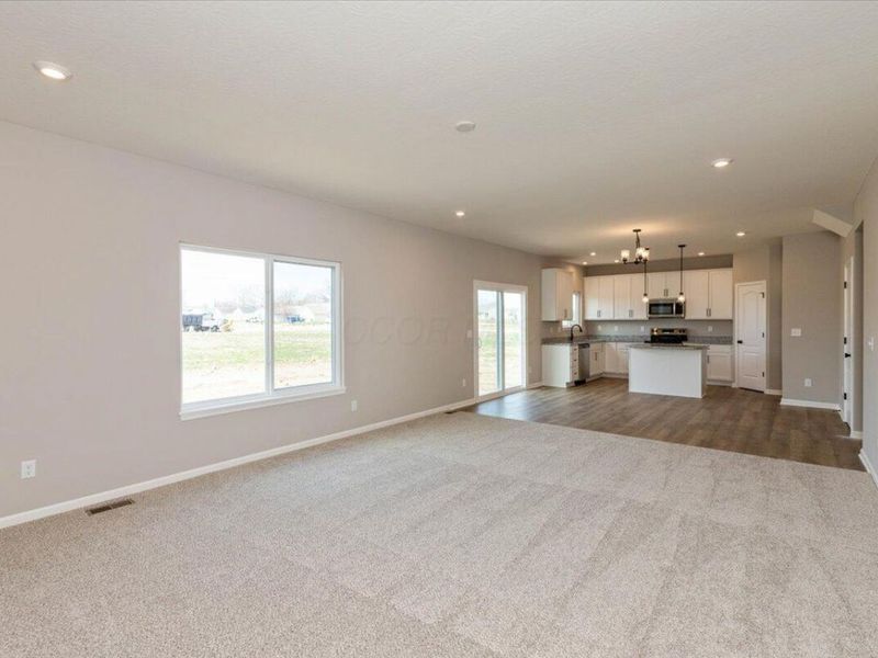 1096 Greenfield Drive, Marysville, OH 43040 Photo 14