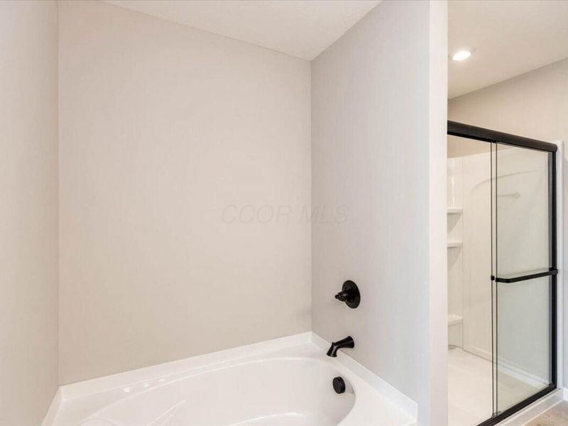 1096 Greenfield Drive, Marysville, OH 43040 Photo 24