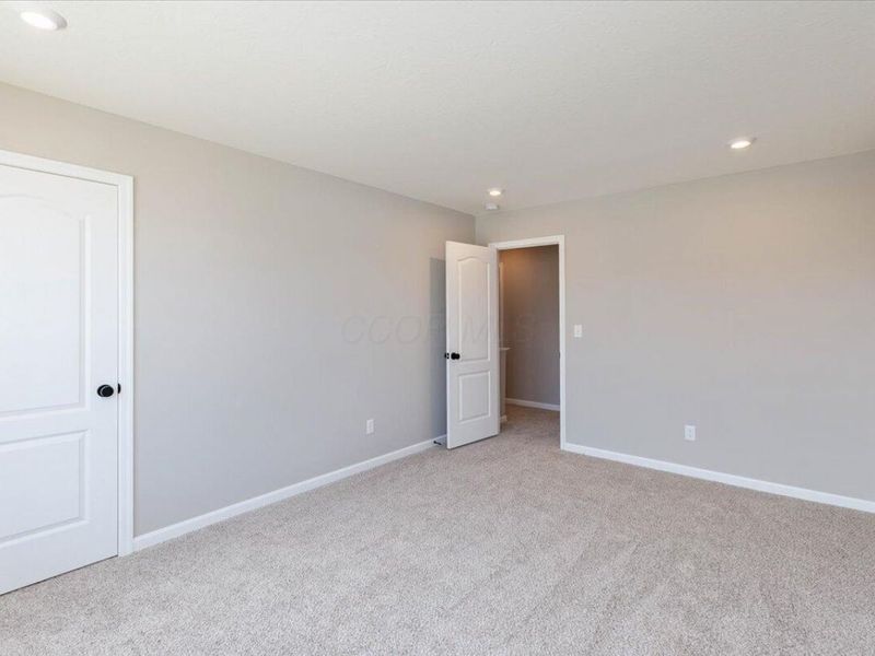 1096 Greenfield Drive, Marysville, OH 43040 Photo 32