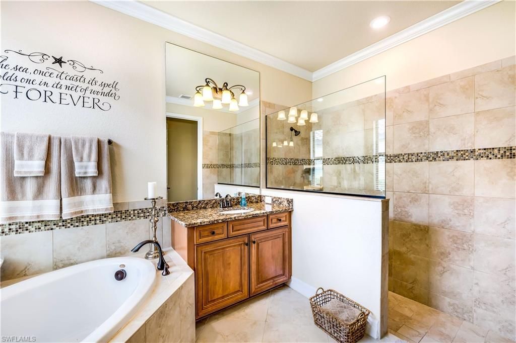 28623 Derry Ct, Bonita Springs, FL 34135 Photo