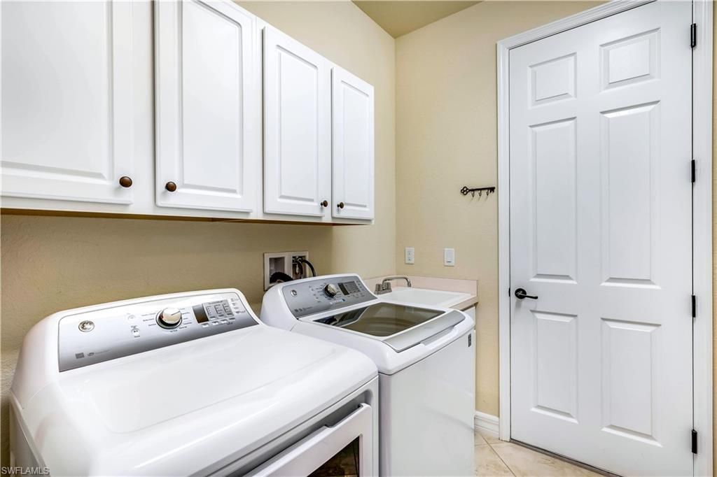 28623 Derry Ct, Bonita Springs, FL 34135 Photo
