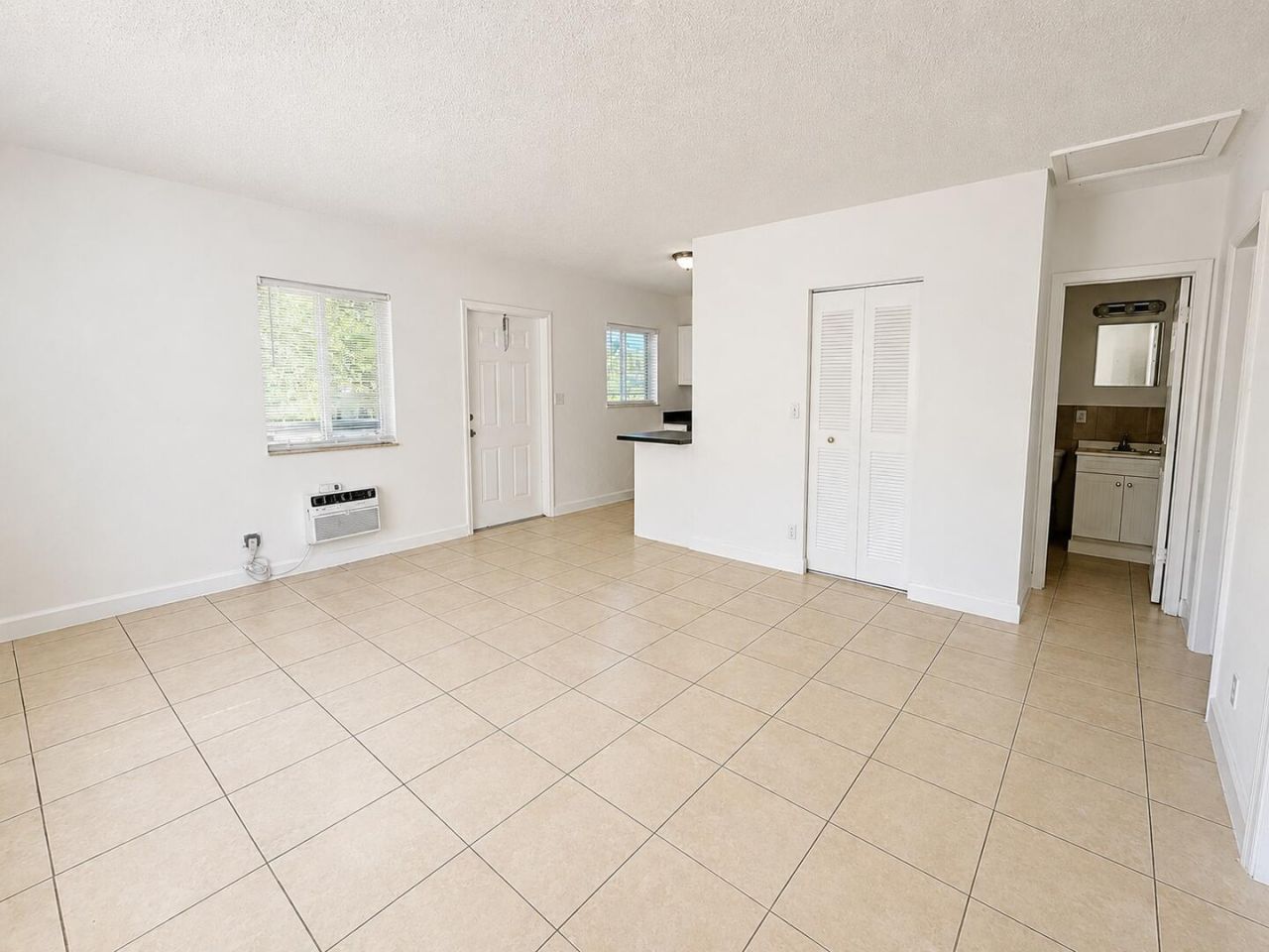 701 SW 14th Avenue, Unit #8, Fort Lauderdale, FL 33312 Photo