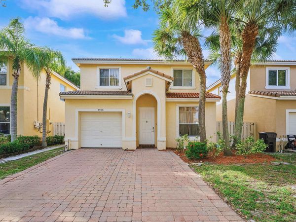 3958 Lake Tahoe Circle, West Palm Beach, FL 33409