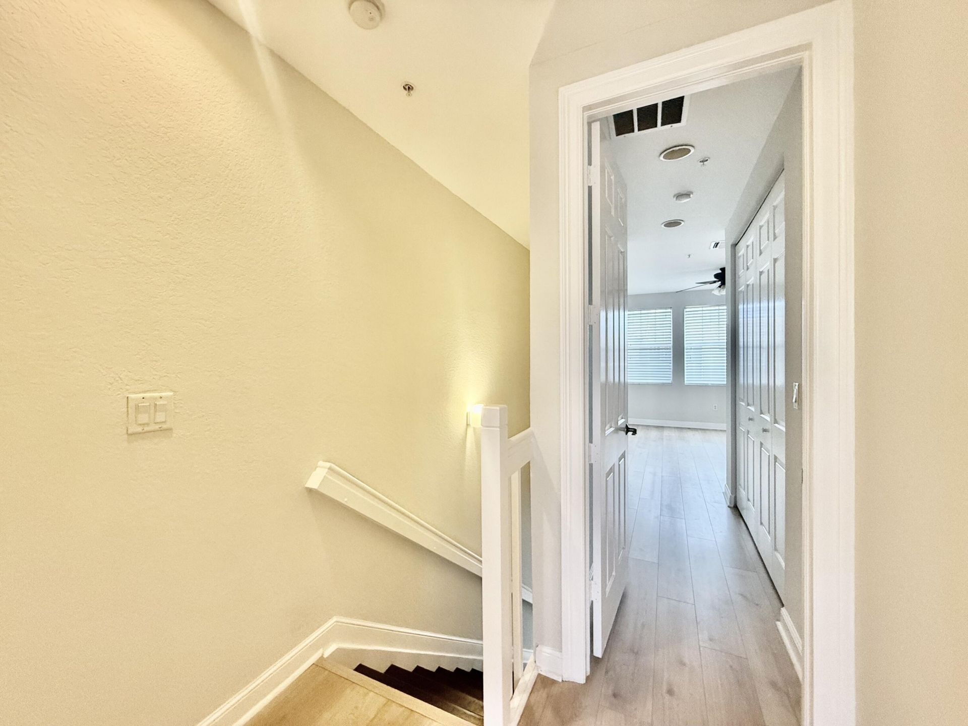 433 Amador Lane, Unit 2, West Palm Beach, FL 33401 Photo