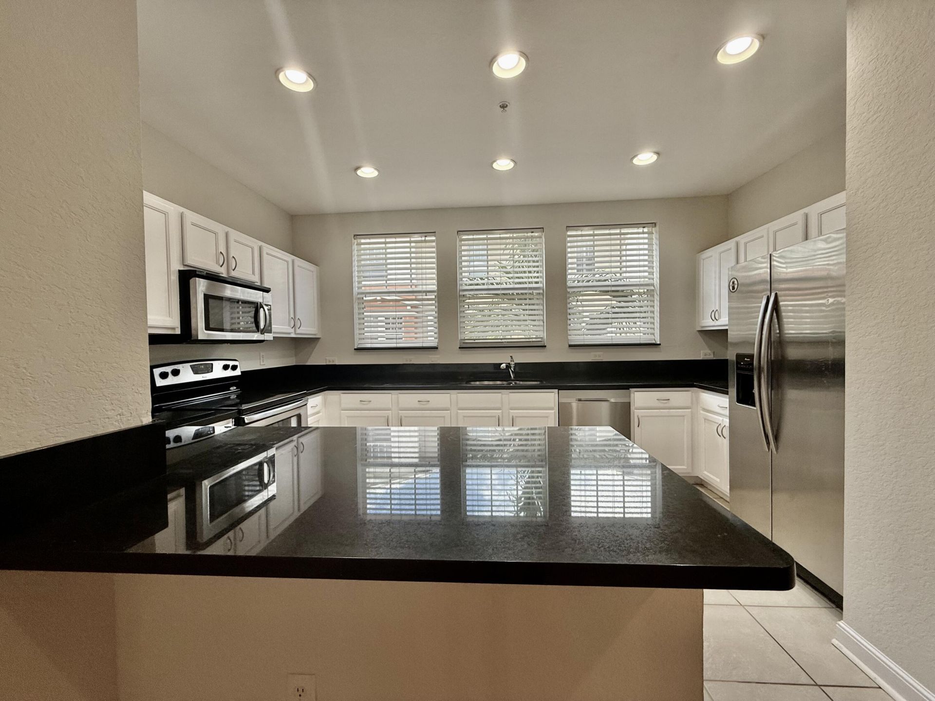 433 Amador Lane, Unit 2, West Palm Beach, FL 33401 Photo