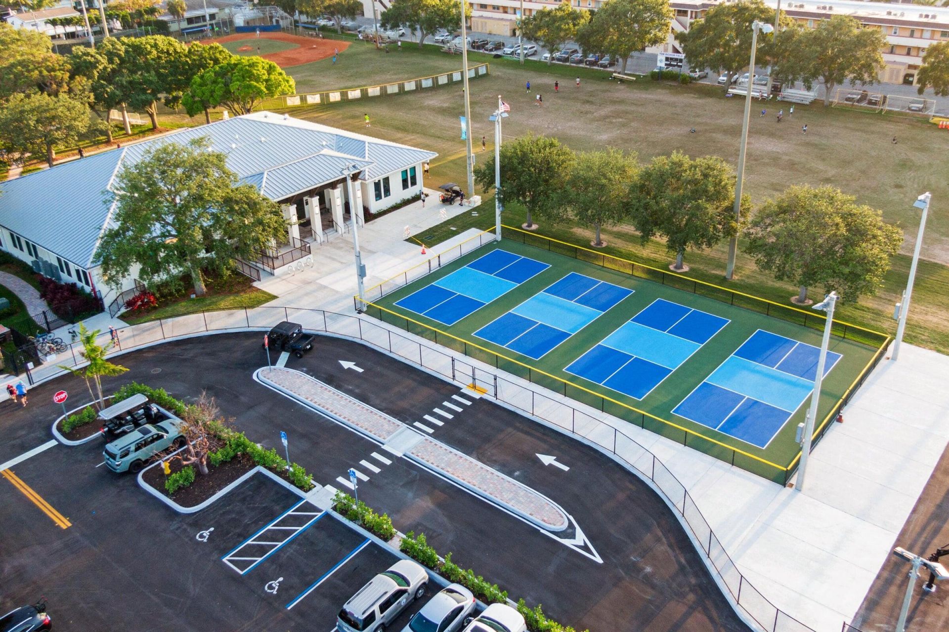 2136 NE 44th Street, Unit 4, Lighthouse Point, FL 33064 Photo