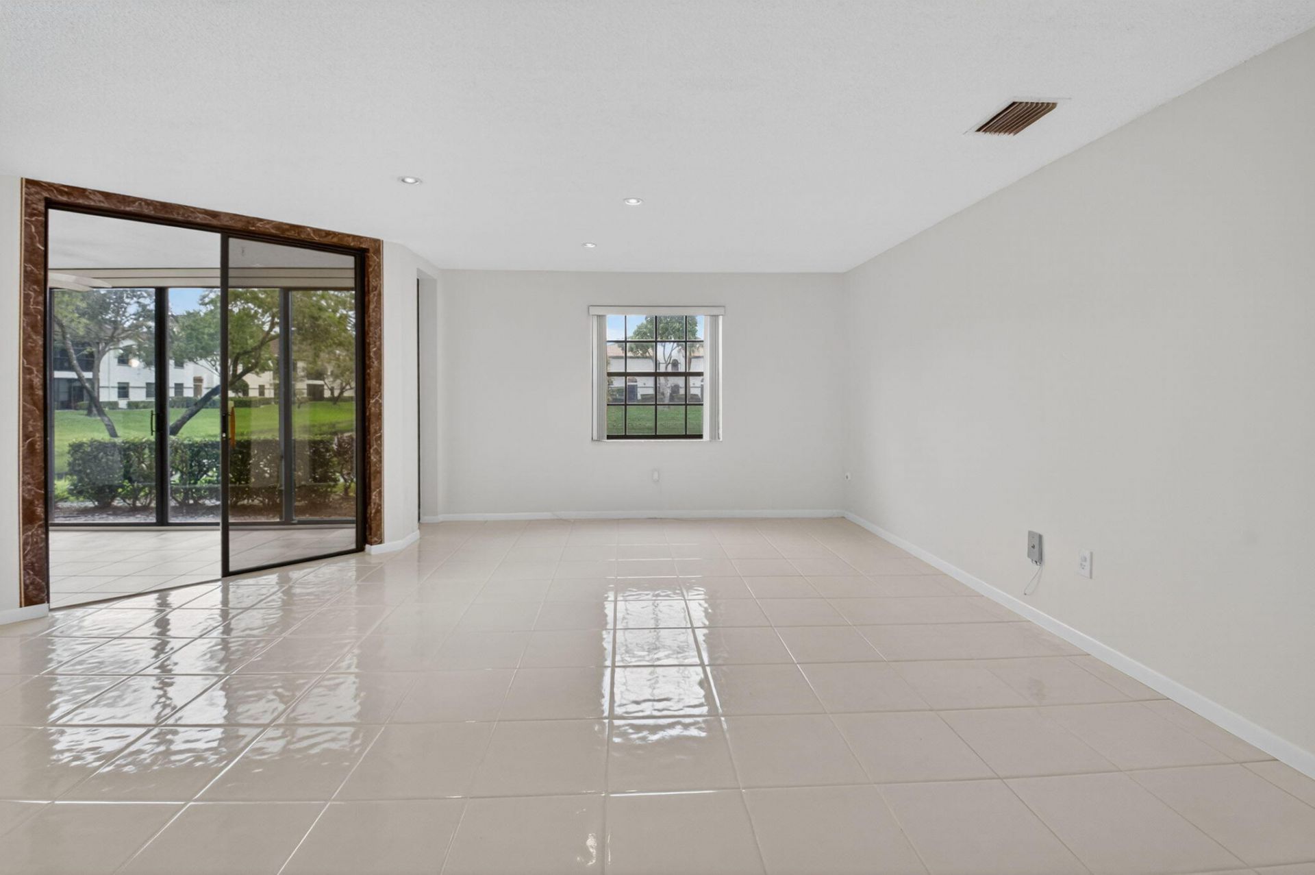 5217 Brisata Circle, Unit E, Boynton Beach, FL 33437 Photo