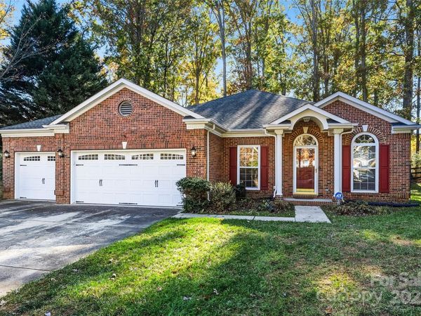 10526 Sycamore Club Drive, Mint Hill, NC 28227