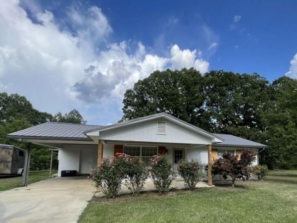 1674 Gin House Rd., Cedar Bluff, MS 39741