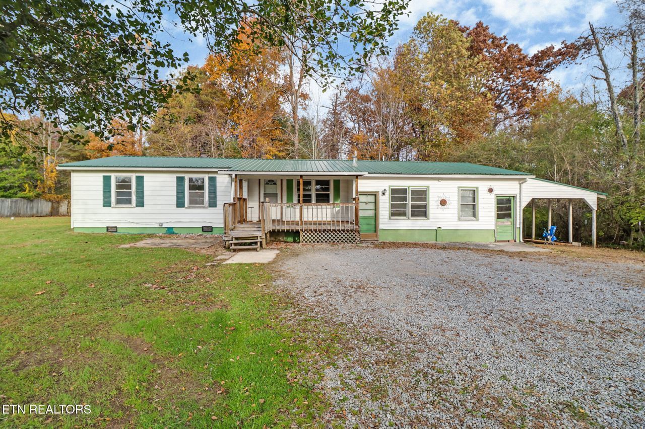 1350 W Main St, Sparta, TN 38583 Main Photo