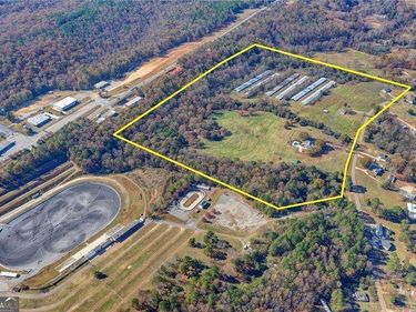 4420 Benefield Road, Braselton, GA 30517