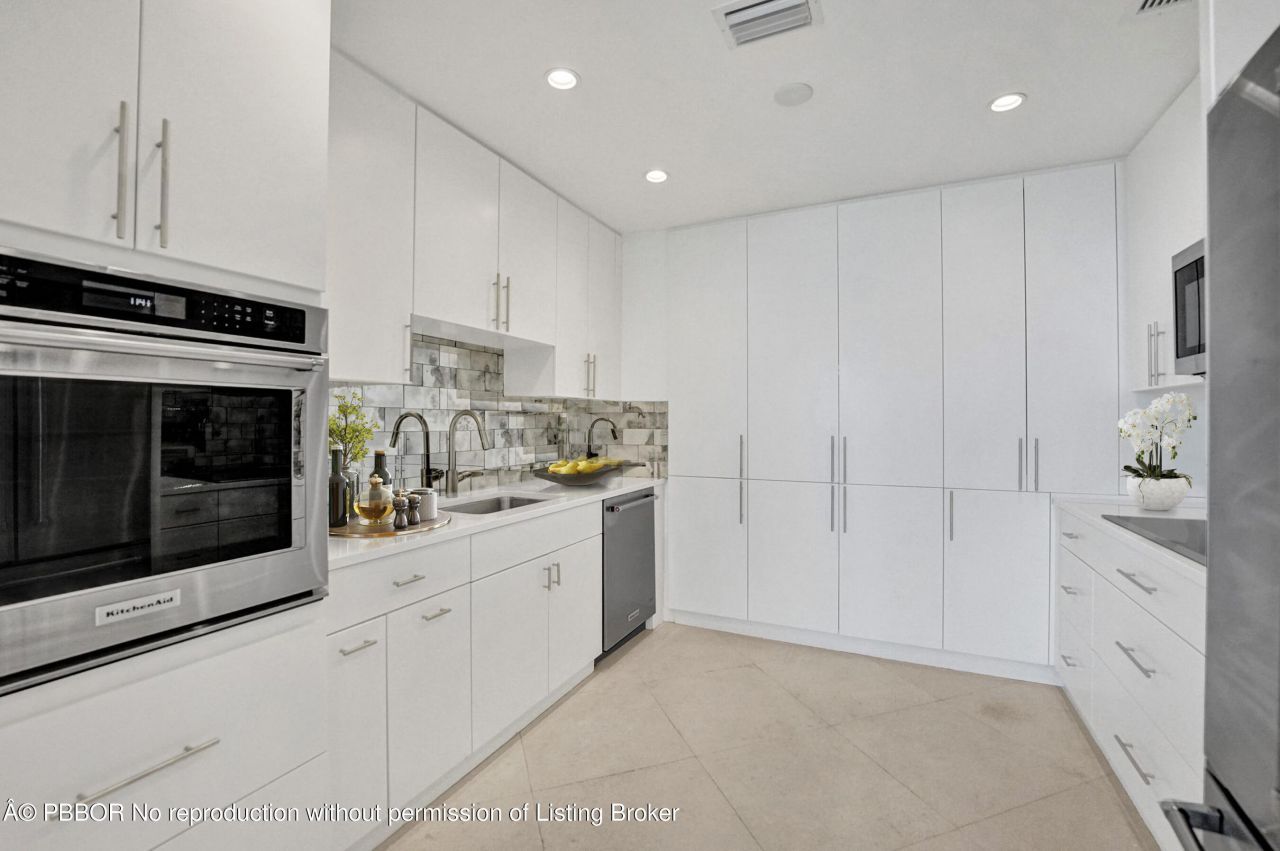 44 Cocoanut Row, Unit 315A, Palm Beach, FL 33480 Photo