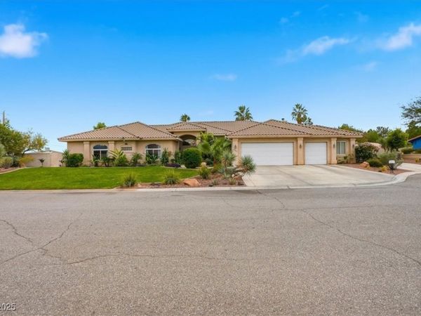 5865 N Juliano Road , Las Vegas, NV 89149