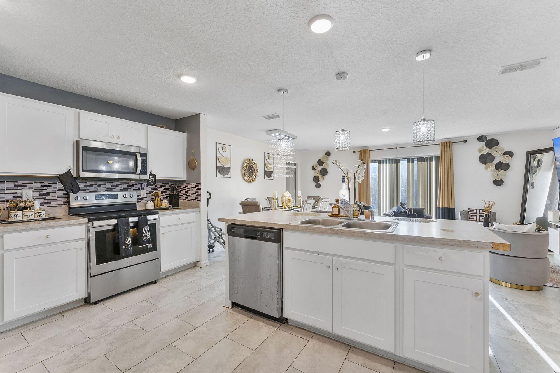 1122 SW Del Rio Boulevard, Port Saint Lucie, FL 34953 Photo